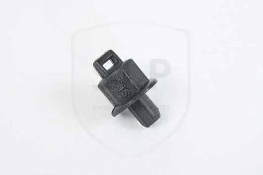 Volvo Injector Harness Retainer 8131393